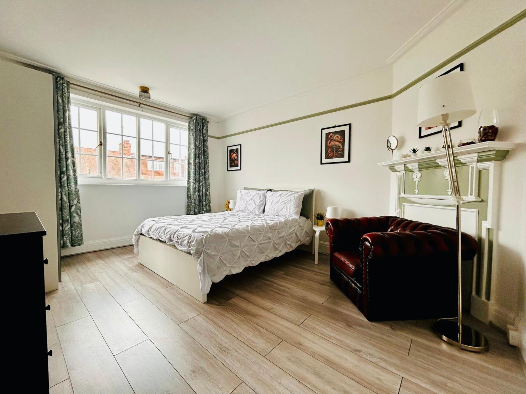 Rest Boutique Golders Green Londen Buitenkant foto